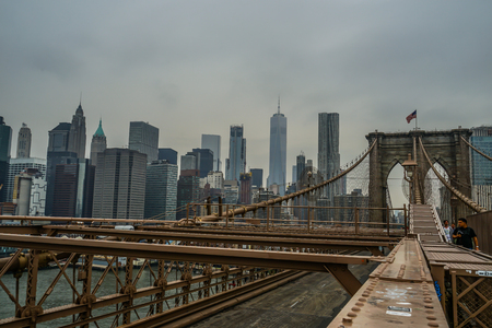 Brooklyn Bridge and the skyline of New Yorkのeditorial素材
