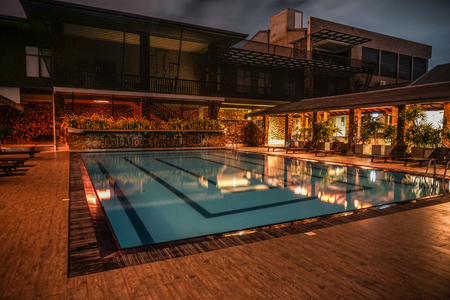 Of luxury hotel pool image (Sri Lanka)