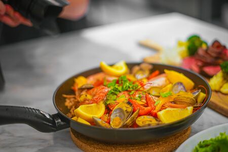 Image of ingredients a lot of paella (Spanish)