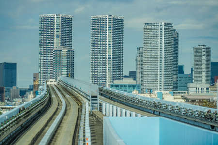 Line and the Tokyo skyline of Yurikamomeのeditorial素材