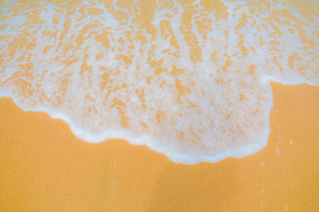 Sputtering yer beach beach (Thailand). Shooting Location: Thailand, Pattayaの写真素材