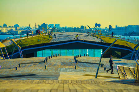 Da-san Bridge and morning ray. Shooting Location: Yokohama City Naka Wardのeditorial素材