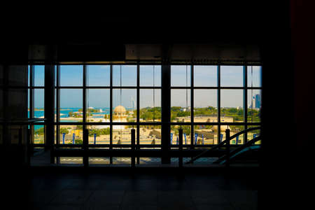 Dubai city seen from the window. Shooting Location: Dubaiのeditorial素材