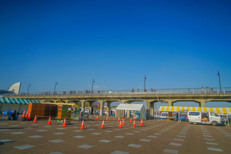 Pyroid bridge under the blue sky. Shooting Location: Naka -ku, Yokohama -shiの写真素材