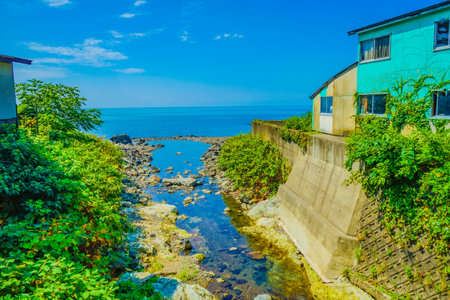 The tranquility and natural beauty of the Sea of ??Japan. Shooting Location: Yamagata Prefectureの写真素材