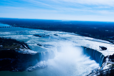 Panoramic view of the waterfall and blue sky. Shooting Location: Torontoの写真素材