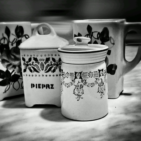 Kitchenware, household items as a still life.の素材