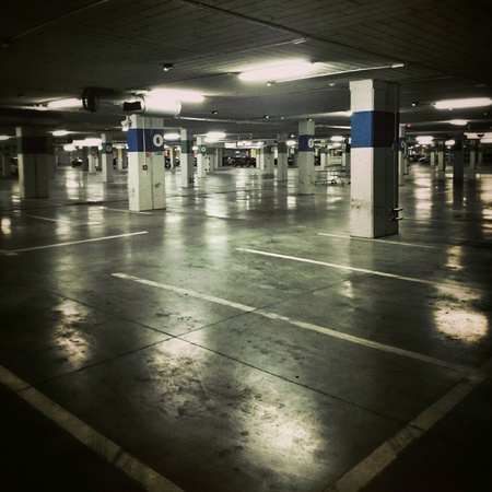 Parking space in shopping centre.の素材
