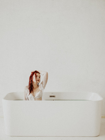 girl water bathの写真素材