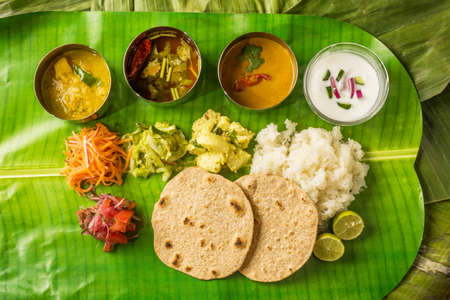 Typical Indian Curry and Nan Typical Indian Curry Set