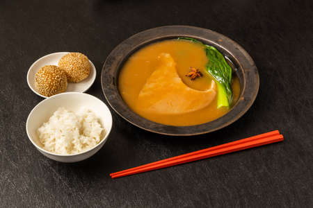 Boiled in the figure of shark fins luxury Chinese cuin Shark fin simmered