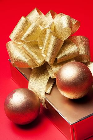 
Gift golden ribbonの写真素材