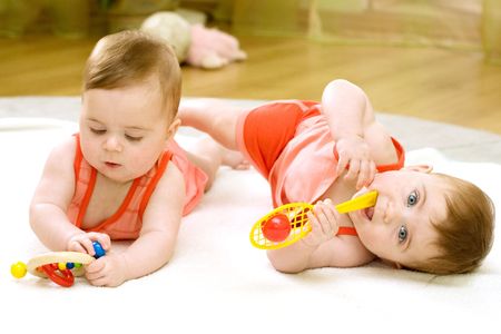 twin girlsの写真素材