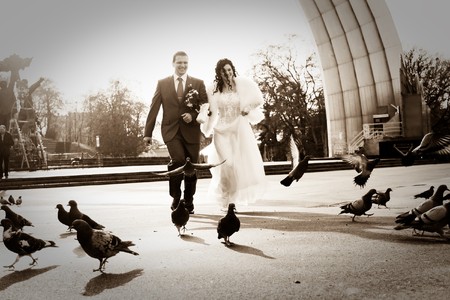 Happy bride and groom on their wedding dayの写真素材