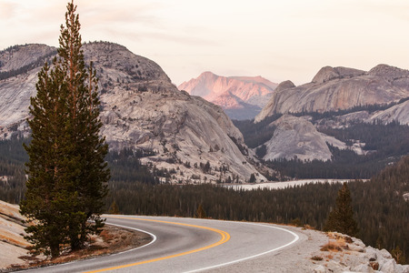 Spectacular views of the Yosemite National Park in autumn, Califの写真素材