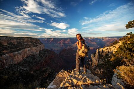 A hiker in the Grand Canyon National Park, South Rim, Arizona, USA.
の写真素材