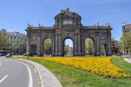 Alcala Gate in Madrid, Spainのeditorial素材