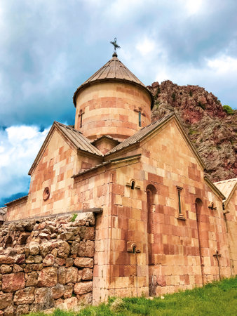 Noravank is a 13th-century monastery near the city of Yeghegnadzor, Armenia, located in a narrow gorge of the Amaghu River. The gorge is known for its height and for the steep brick red wallsの写真素材