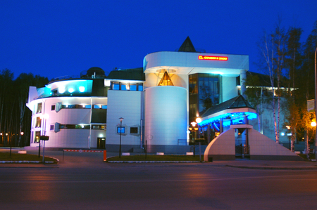 11/06/2013. The town of Khanty-Mansiysk, Museum of man and nature in the evening illuminationのeditorial素材