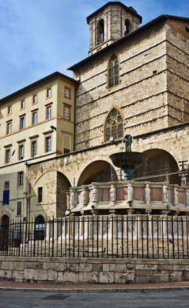 Fontana Maggiore next to the Duomo (Cathedral), Perugia, Umbria, Italyの写真素材