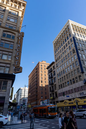 Los Angeles, California, United States - October 01 2022: View of downtown Los Angeles with modern skyscrapers, busy streets and urban atmosphere in the city center.のeditorial素材