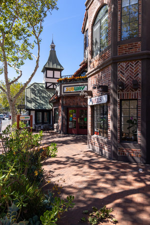 Solvang, California, United States - September 29 2022: Cozy streets of Solvang with traditional Danish style buildings, shops and a calm small town atmosphere.のeditorial素材