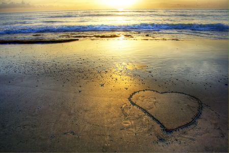 Heart in sandの写真素材