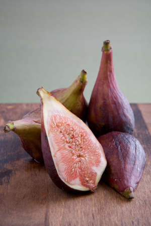 Figs sliced and ready to be cooked. A beautiful arrangement of fresh figs.