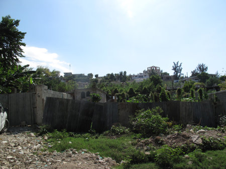 Abandoned houses on the hillside in Tel Aviv, Israelの写真素材