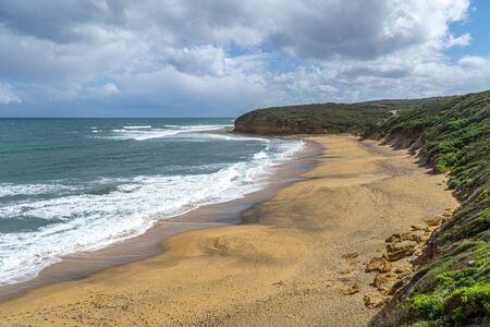 Bells Beach is a coastal town in Victoria, Australia, in Surf Coast Shire and a famous surf beach located 100 km southwest of Melbourne on the Great Ocean Road near the cities of Torquay and Jan Juc.の写真素材