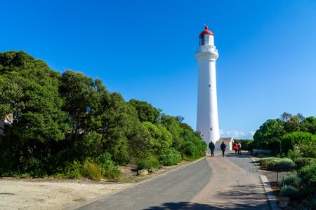 Split Point Lighthouse is a lighthouse close to Aireys Inlet, a small town on the Great Ocean Road in Victoria, Australia. The Great Ocean Walk leads to the lighthouse.の写真素材