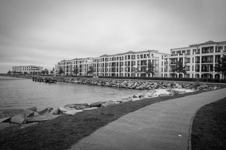 directly at the harbor of WarnemÃ¼nde is the luxury hotel Hohe DÃ¼ne