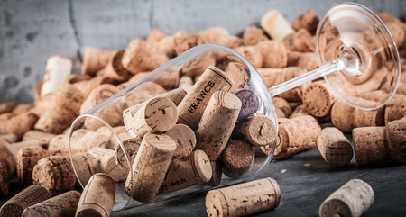 Background of Various Used Wine Corks close upの写真素材