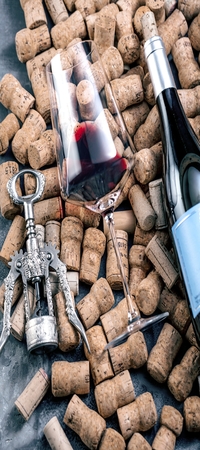 Background of Various Used Wine Corks close upの写真素材