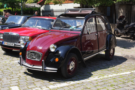 SKOPJE MACEDONIA - MAY 07 2016: Old Citroen on 11th Old Timer Car Show, May 07, 2016 in Skopje. The event organized by Euroimpex from Skopje.のeditorial素材