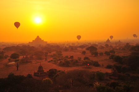 Old Pagodas in Bagan, Myanmarの写真素材