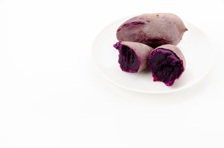 Steamed purple yam, Purple sweet potatoesの写真素材
