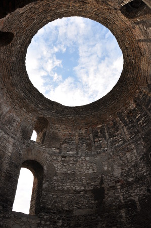 Vestibulum Vestibul in Split Window Palace diocletian Croatia Hrvatskaの写真素材