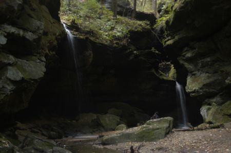 Double Cave Fallsの写真素材