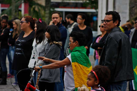 BRAZIL - April 6, 2018 - People in favor of the arrest of former President Lulaのeditorial素材