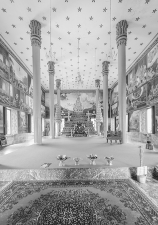 THAILAND ,SURIN - 2015 SEPTEMBER 22 :Inside the church surin, thailand , black and whiteのeditorial素材