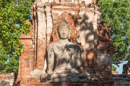 Buddha statue in Wat Mahathat. Ayutthaya historical park.の写真素材