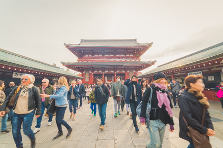 TOKYO - January 25 2015 : Nakamise shopping street in Asakusa connect to Senso-ji Temple in Asakusa, Tokyo on 25 January 2015.The Senso-ji Temple in Asakusa is the most famous temple in tokyoのeditorial素材