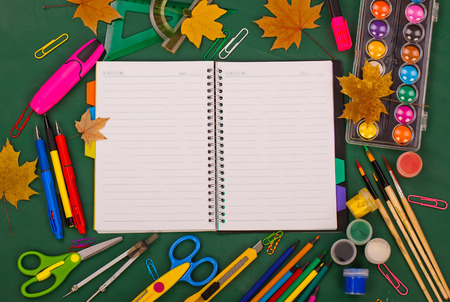 鉛筆削りの写真 イラスト素材一覧 26 763件 ストックフォトのamanaimages Plus