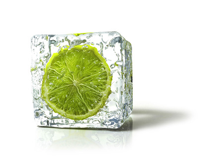 lime in the ice cubeの写真素材