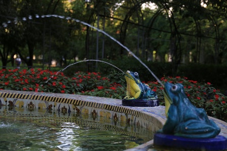 Close-up of some nice frog-shaped figures on a fountain.の写真素材