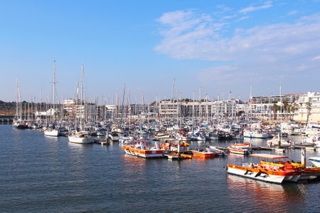 LAGOS, PORTUGAL - SEPTEMBER 26, 2015: Boats and yachts in Lagos marinaのeditorial素材