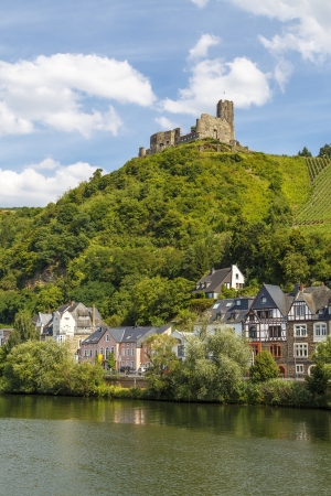 german castle ruin located high above the mosel river near bernkastel-kues germany  のeditorial素材