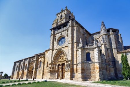 Iglesia de Santa Maria la Real, Sasamon, Spain, UNESCO - the Pilgrim's Road to Santiago de Compostelaのeditorial素材