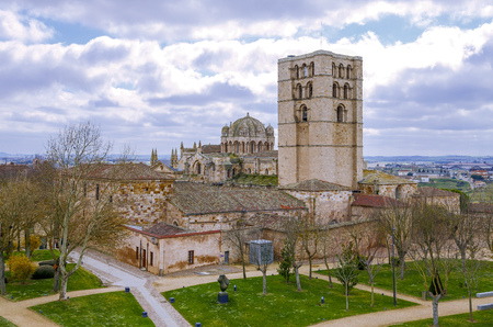 Cathedral of Zamora, Spain. Example of architecture romanesque architectureの写真素材